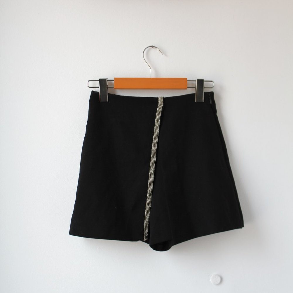 Mini Black skort